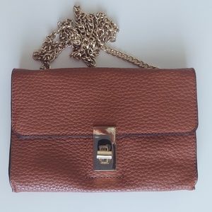 Carpisa brown crossbody mini